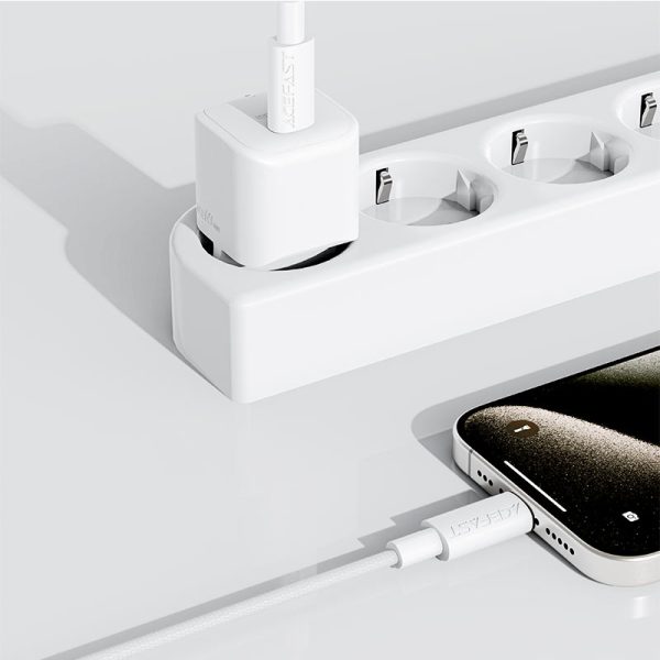 کابل شارژ Acefast C18-03 USB-C به USB-C با توان 60 وات، مناسب شارژ سریع گوشی، تبلت و لپ‌تاپ سبک به همراه انتقال داده پرسرعت.