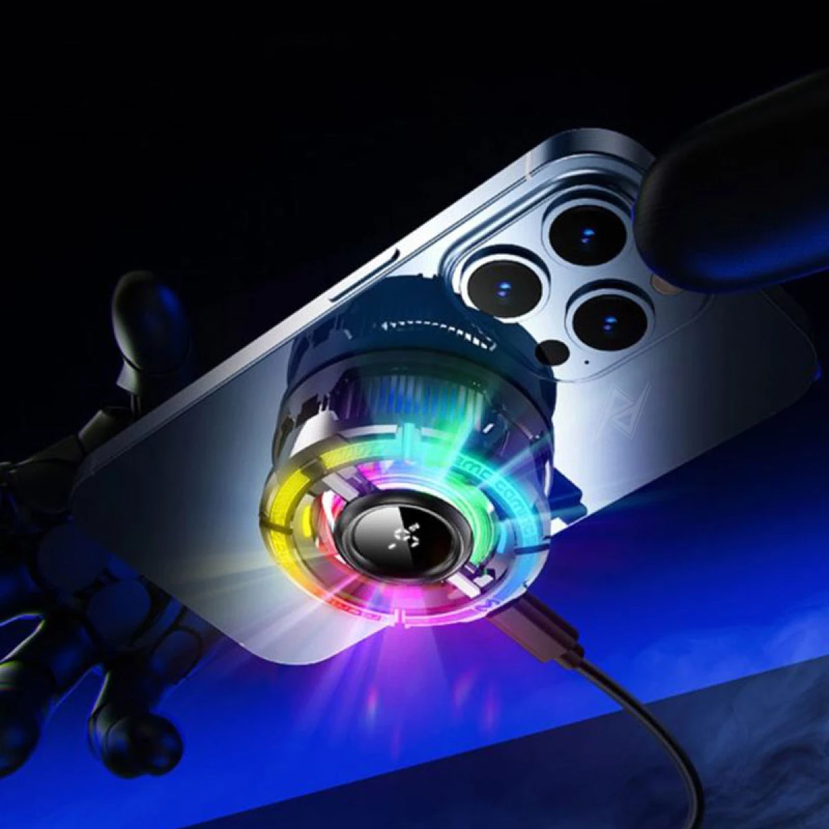 فن خنککننده Memo CX15 فن خنککننده Memo CX15 با خنککنندگی توربو و نورپردازی RGB، بهترین گزینه برای گیمرهایی که بازی بدون داغ شدن گوشی میخواهند.